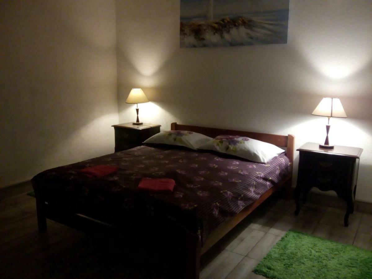Apartman Teuta Загреб Екстер'єр фото