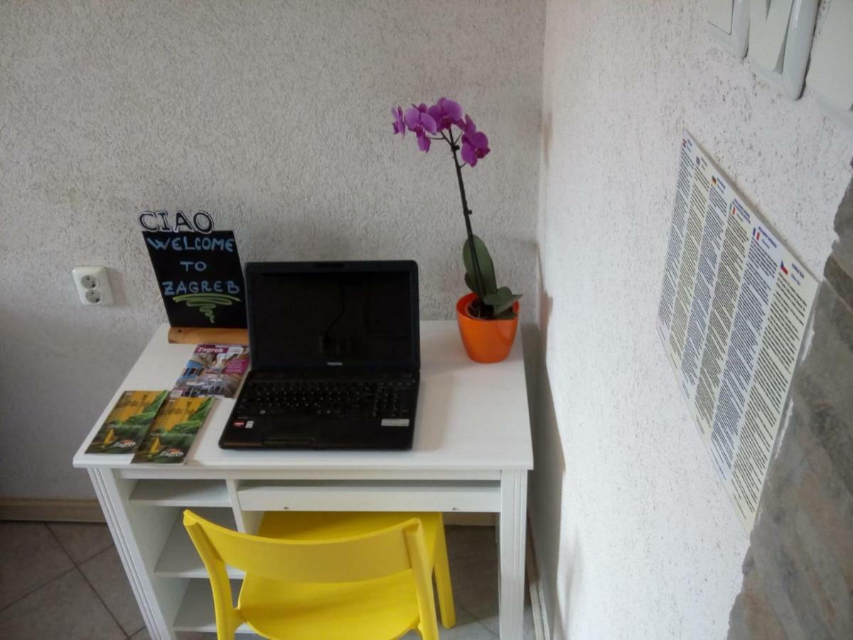 Apartman Teuta Загреб Екстер'єр фото